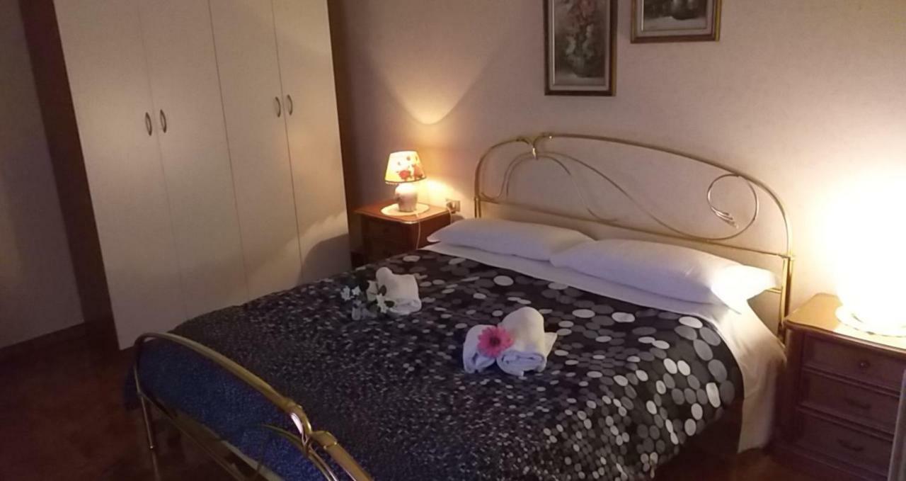 Apartament Casa Vacanze Niko Ap Cir Cni00247 Sirmione Exteriér fotografie